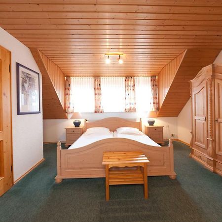 Hotel Gruner Baum Lindau  Exteriör bild