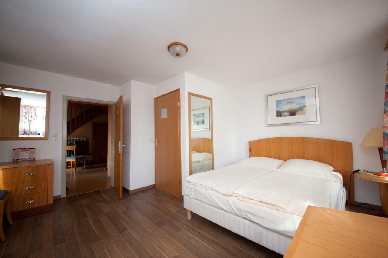 Hotel Gruner Baum Lindau  Exteriör bild